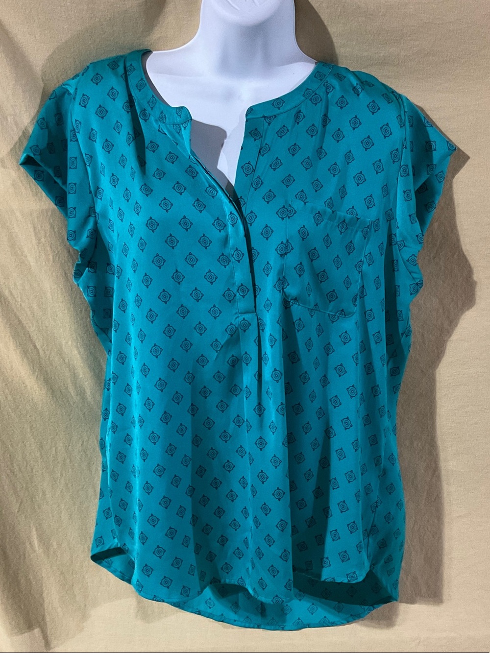 Liz Claiborne Size L Teal Short-Sleeve Printed Blouse